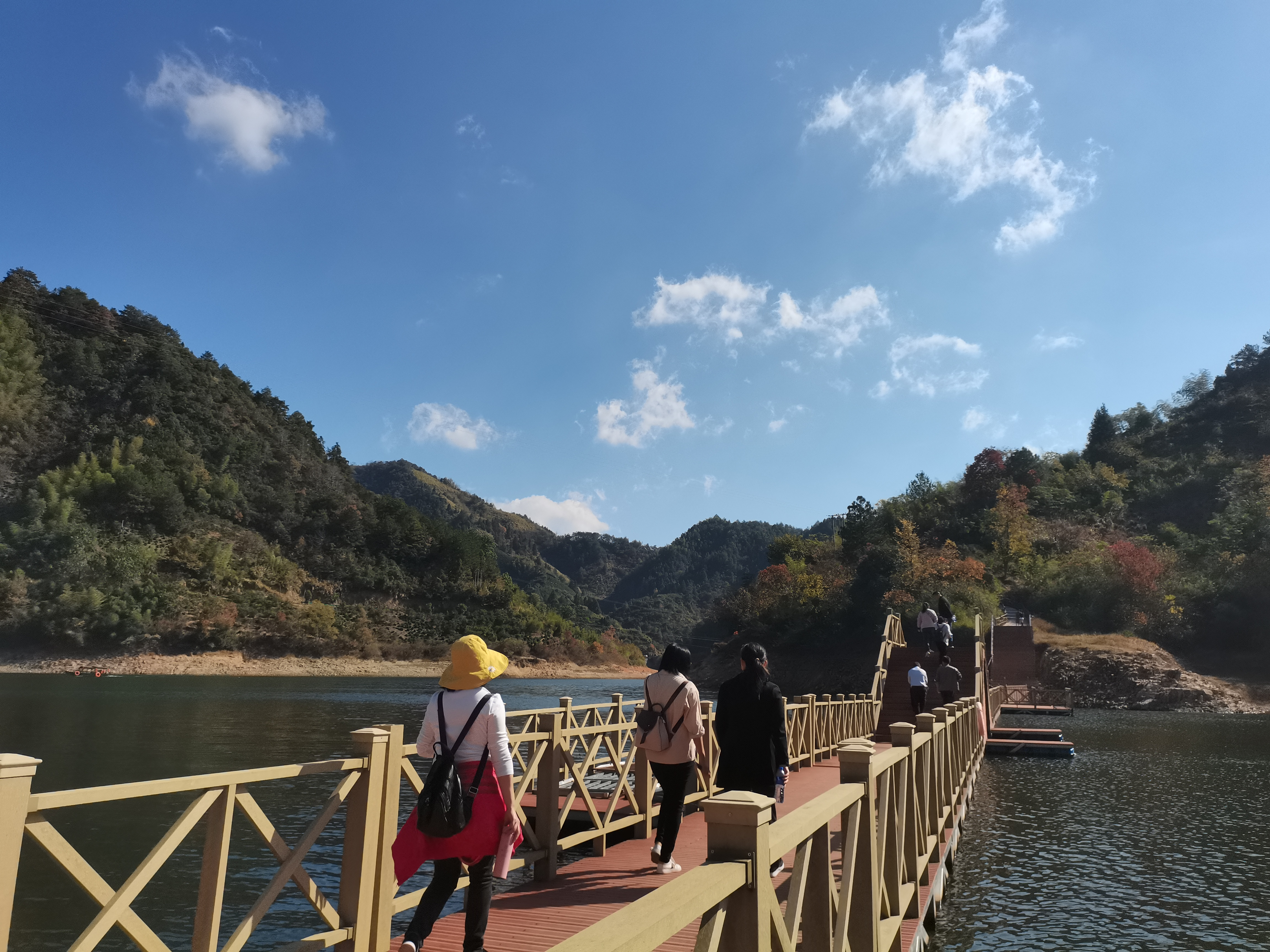 http://www.bjriu.cn/hsdt/208.html